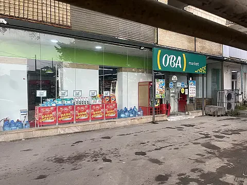 Satılır obyekt 180 m²
