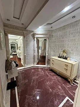 Satılır 3 otaqlı mənzil 150 m²
