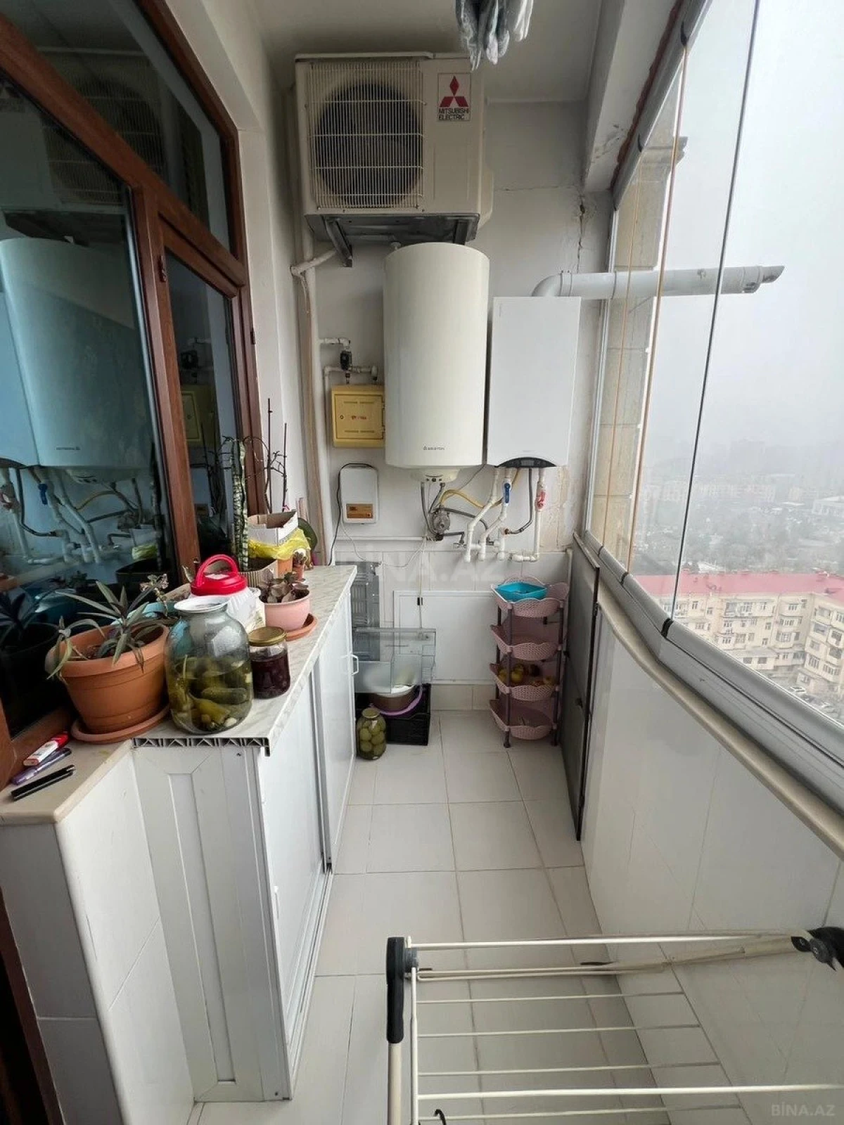 Satılır 3 otaqlı mənzil 150 m²