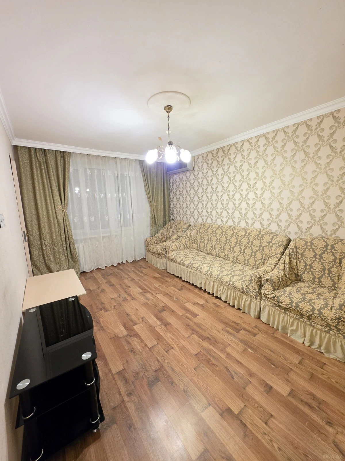 Kirayə verilir 2 otaqlı mənzil 31 m²