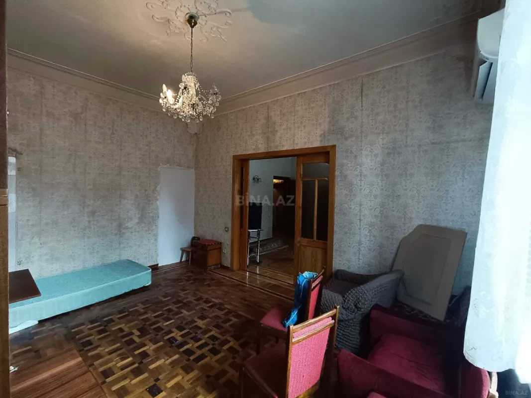 Satılır 2 otaqlı mənzil 60 m²