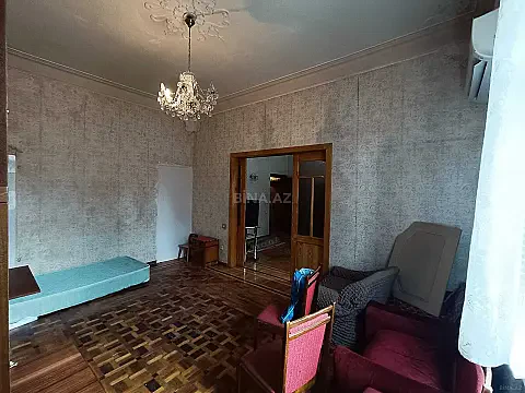 Satılır 2 otaqlı mənzil 60 m²