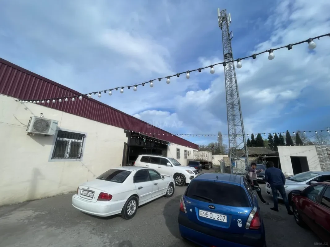 Satılır obyekt 1000 m²