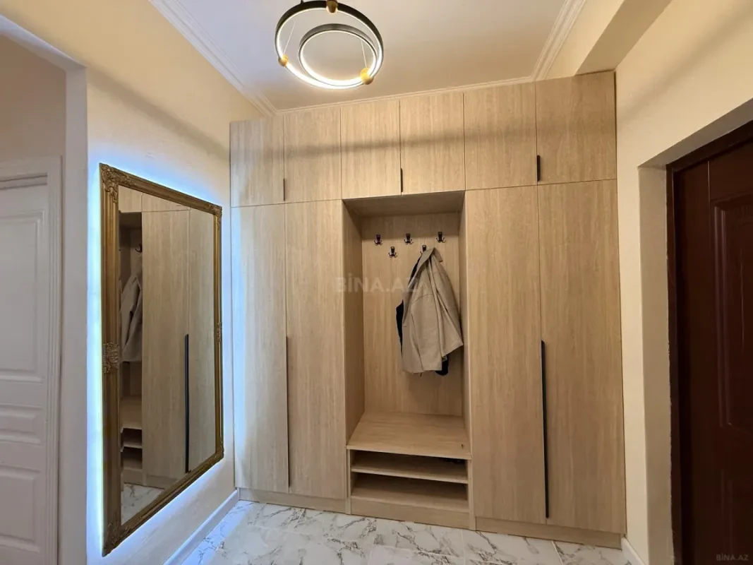 Satılır 3 otaqlı mənzil 74 m²