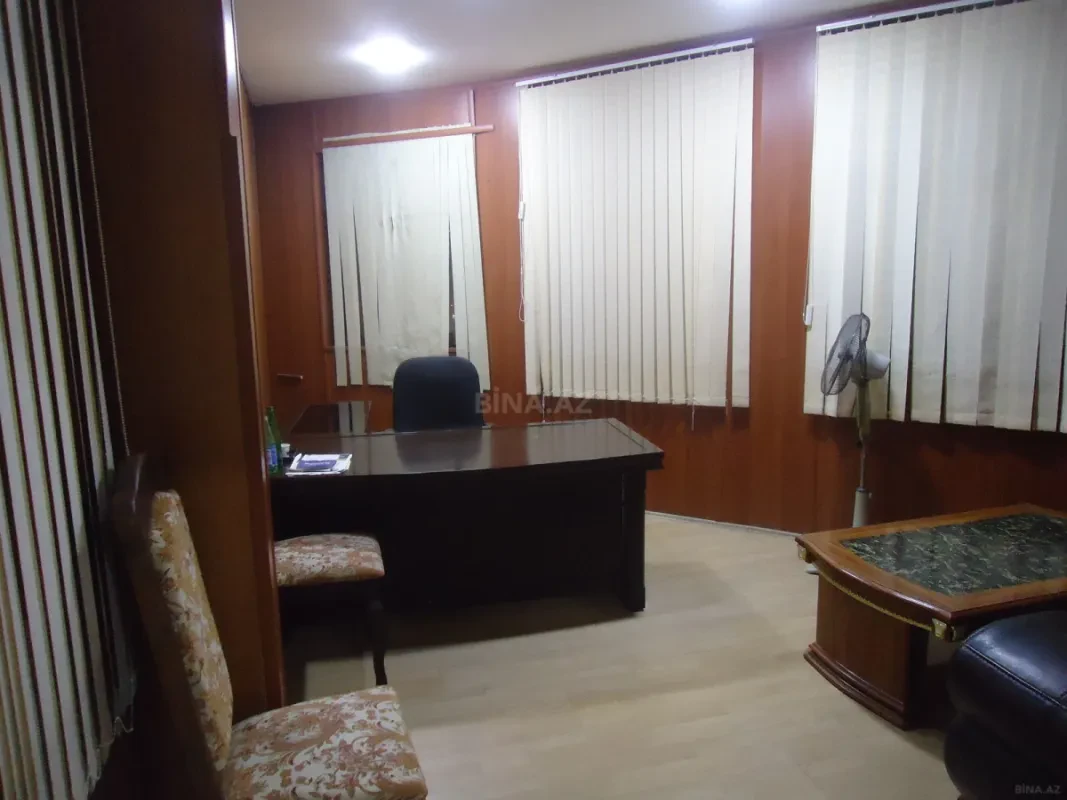 Kirayə verilir 2 otaqlı ofis 55 m²