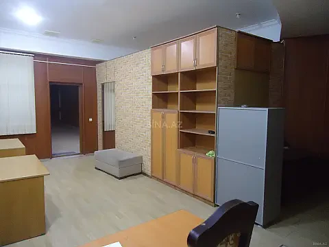 Kirayə verilir 2 otaqlı ofis 55 m²