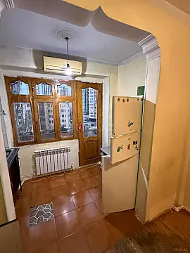 Kirayə verilir 2 otaqlı mənzil 55 m²