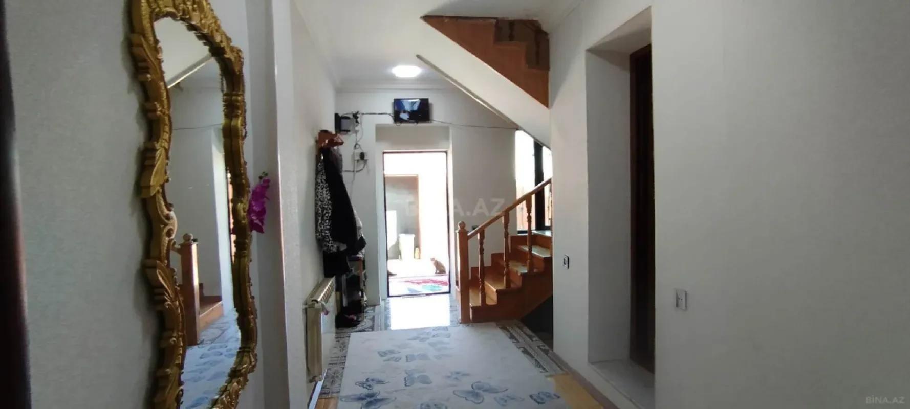 Satılır 5 otaqlı həyət evi 140 m²
