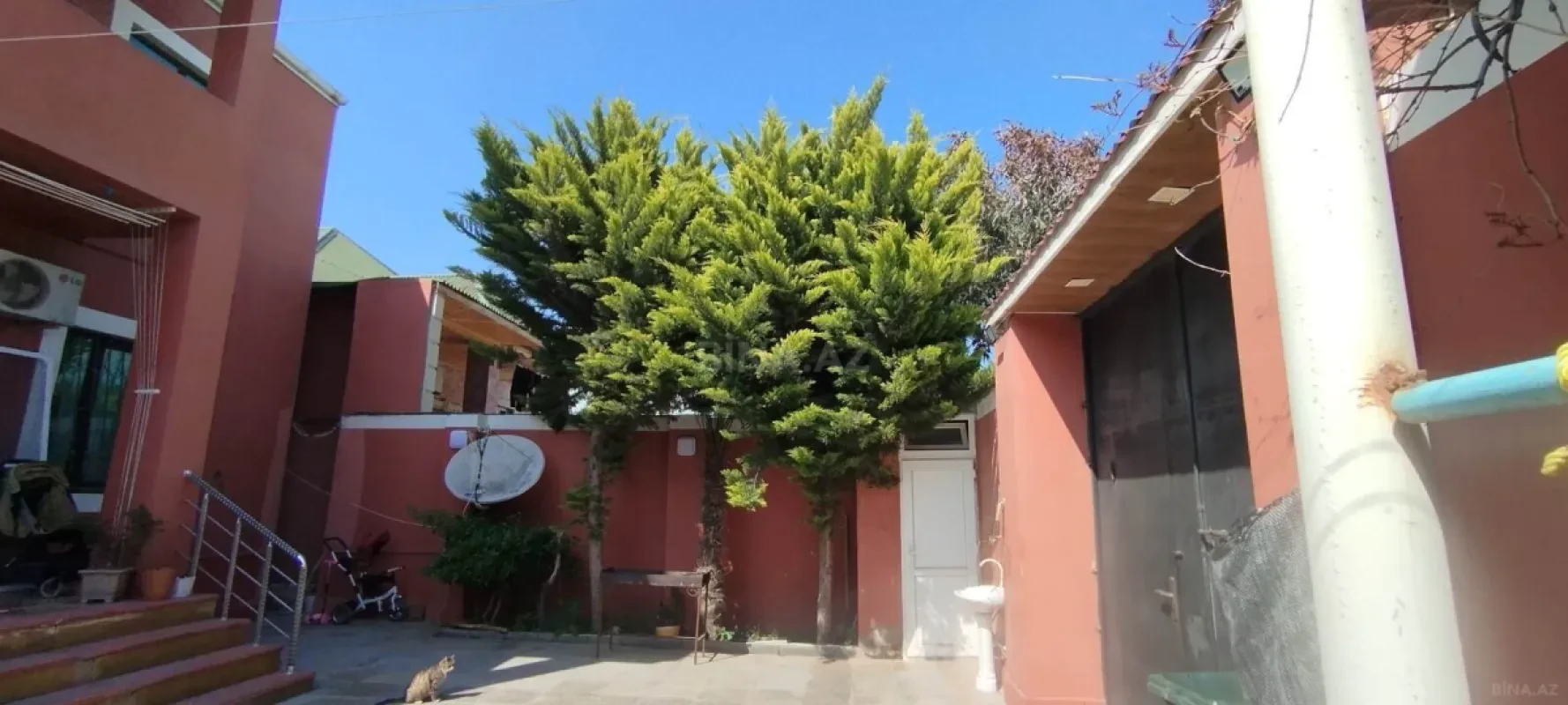 Satılır 5 otaqlı həyət evi 140 m²
