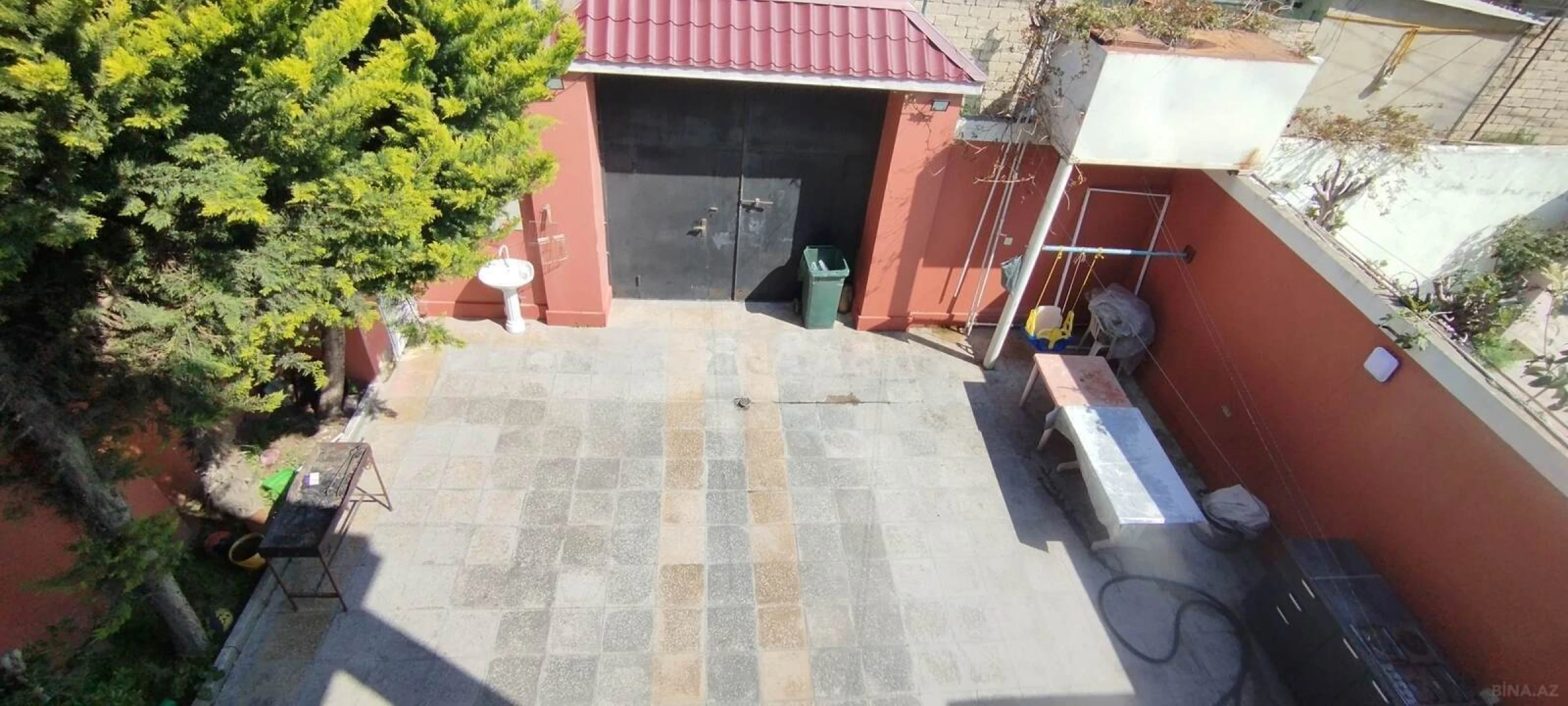 Satılır 5 otaqlı həyət evi 140 m²