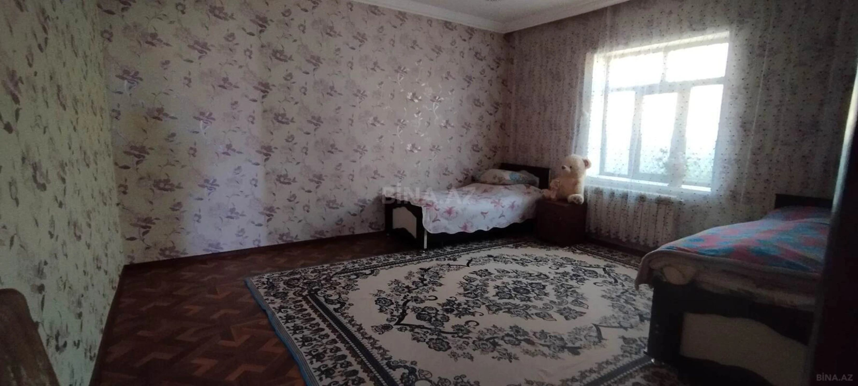 Satılır 5 otaqlı həyət evi 140 m²