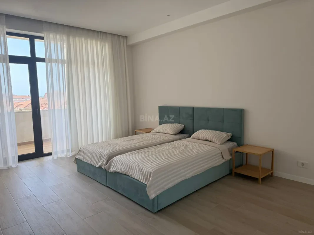 Kirayə verilir 2 otaqlı mənzil 110 m²