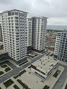 Satılır 2 otaqlı mənzil 108 m²