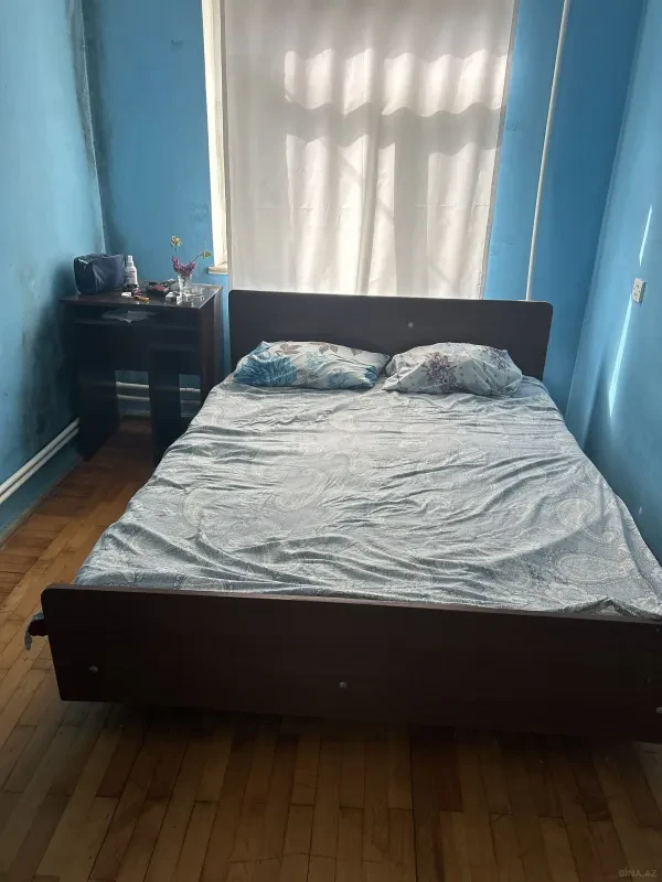 Kirayə verilir 2 otaqlı mənzil 70 m²