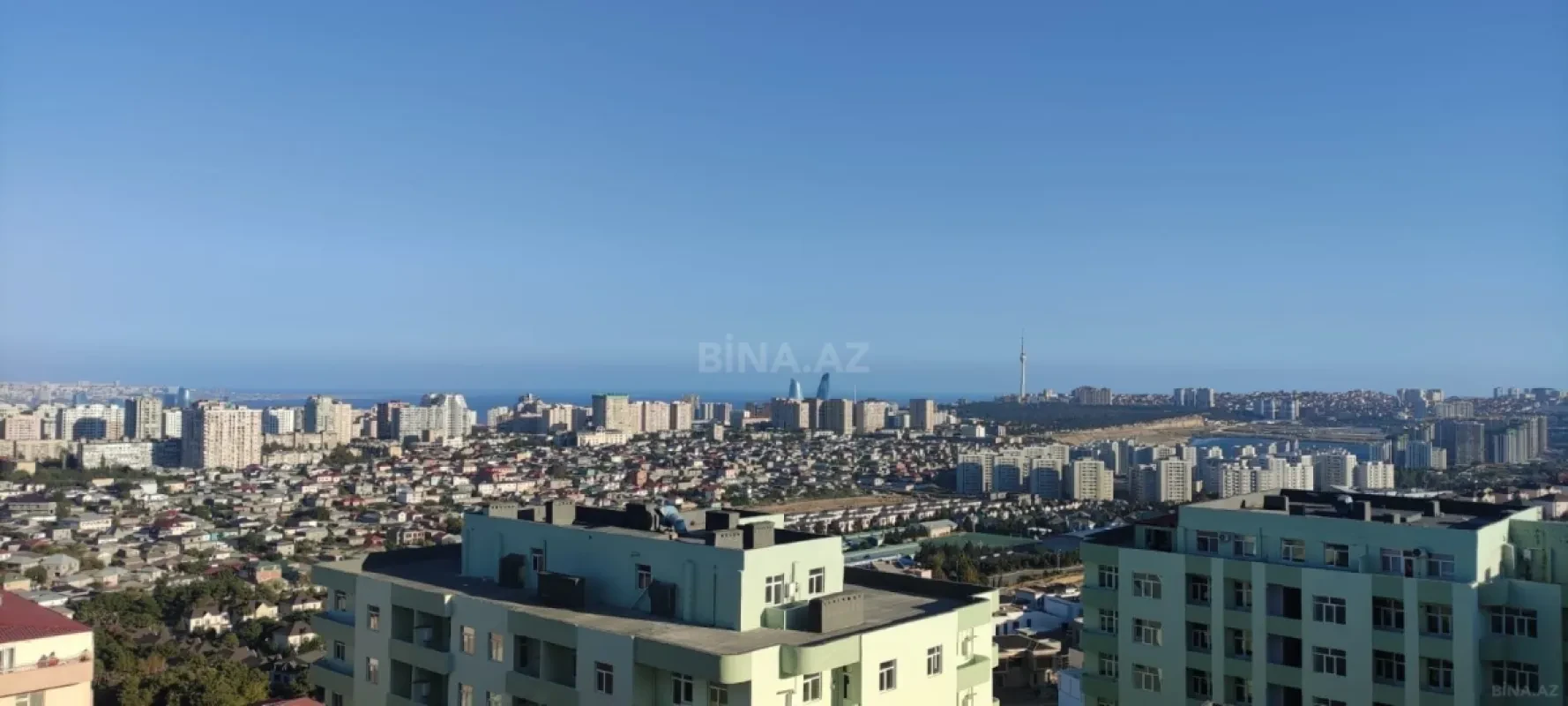 Satılır 4 otaqlı mənzil 128 m²