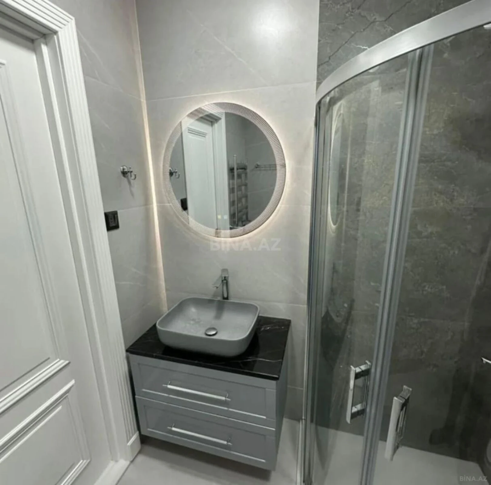 Satılır 2 otaqlı mənzil 60 m²
