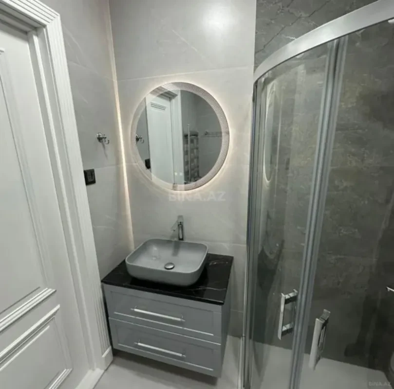 Satılır 2 otaqlı mənzil 60 m²