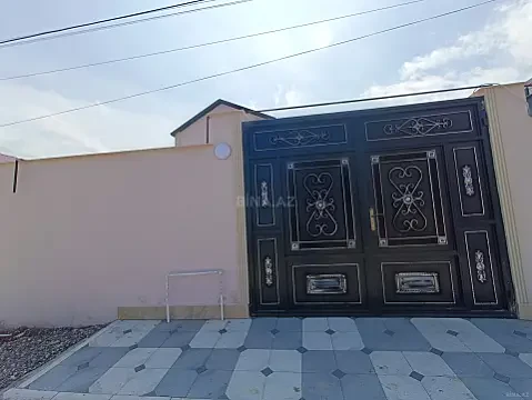 Satılır 4 otaqlı həyət evi 95 m²