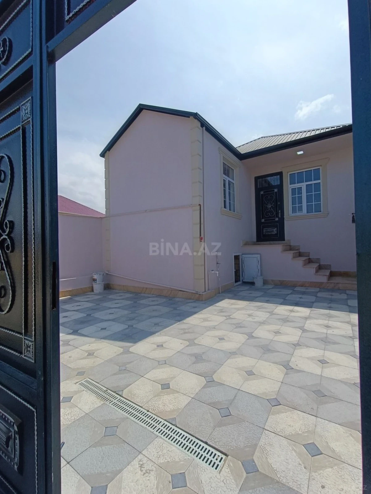 Satılır 4 otaqlı həyət evi 95 m²
