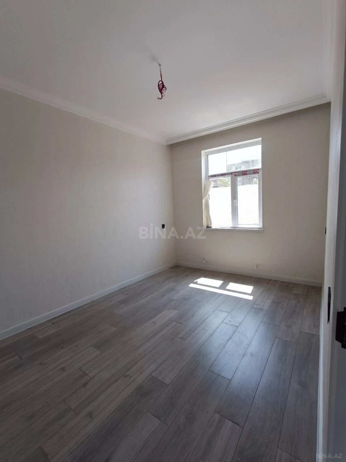 Satılır 4 otaqlı həyət evi 95 m²