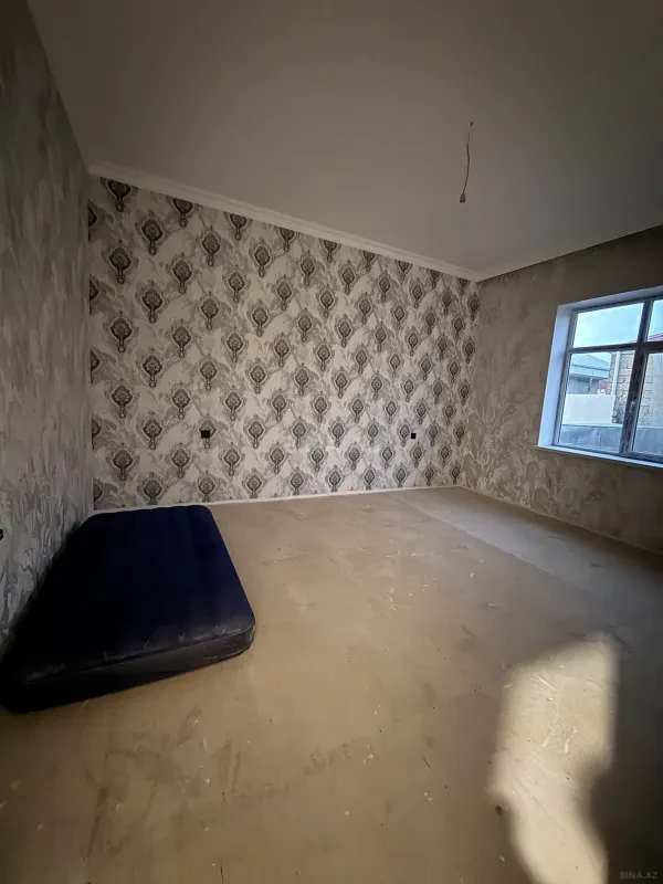 Satılır 3 otaqlı həyət evi 100 m²