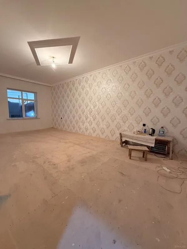 Satılır 3 otaqlı həyət evi 100 m²
