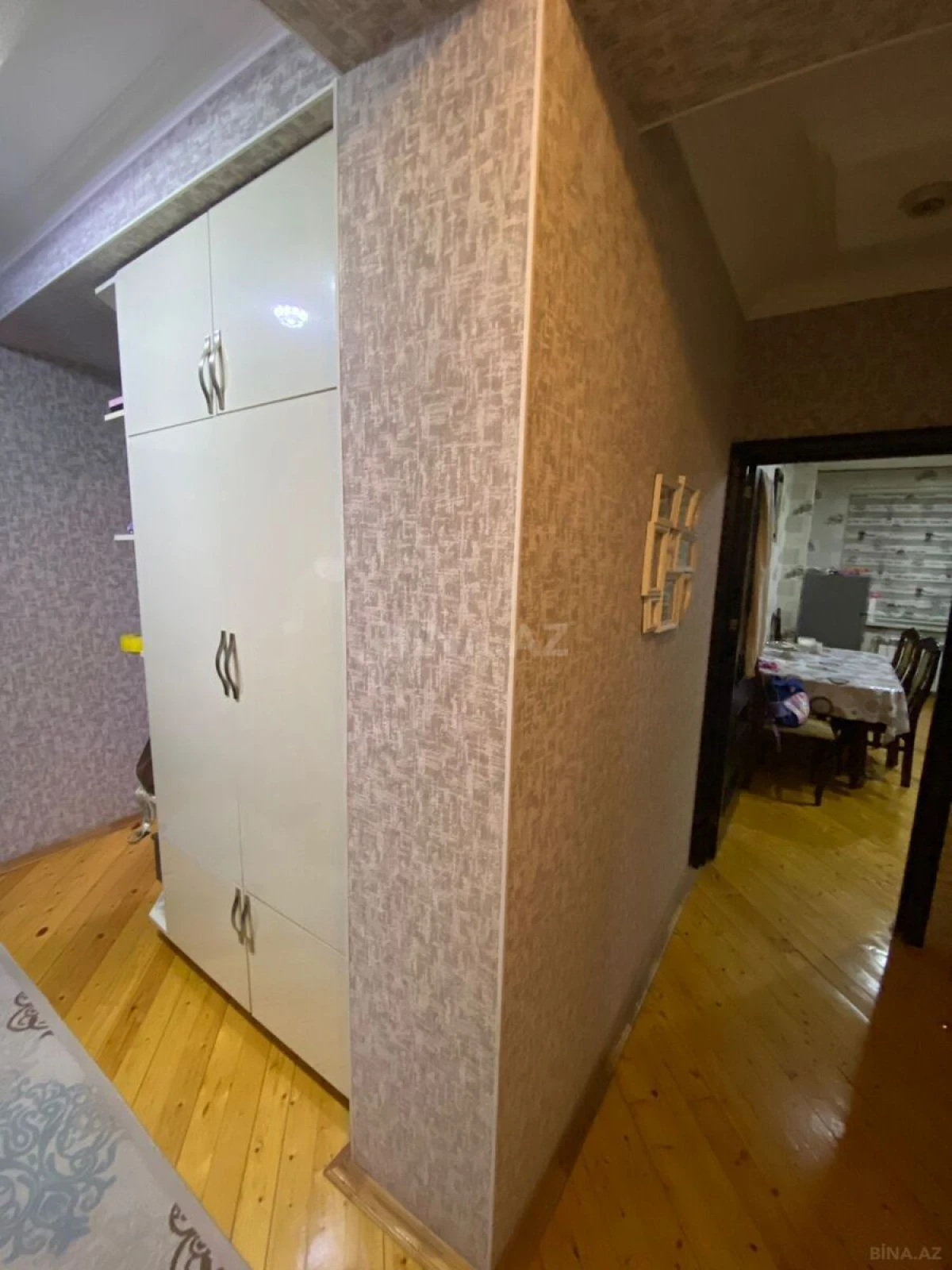 Kirayə verilir 2 otaqlı mənzil 85 m²