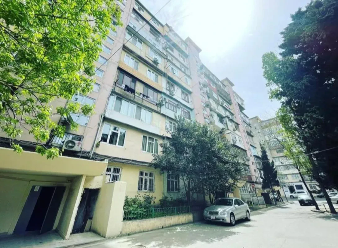 Satılır 2 otaqlı mənzil 45 m²