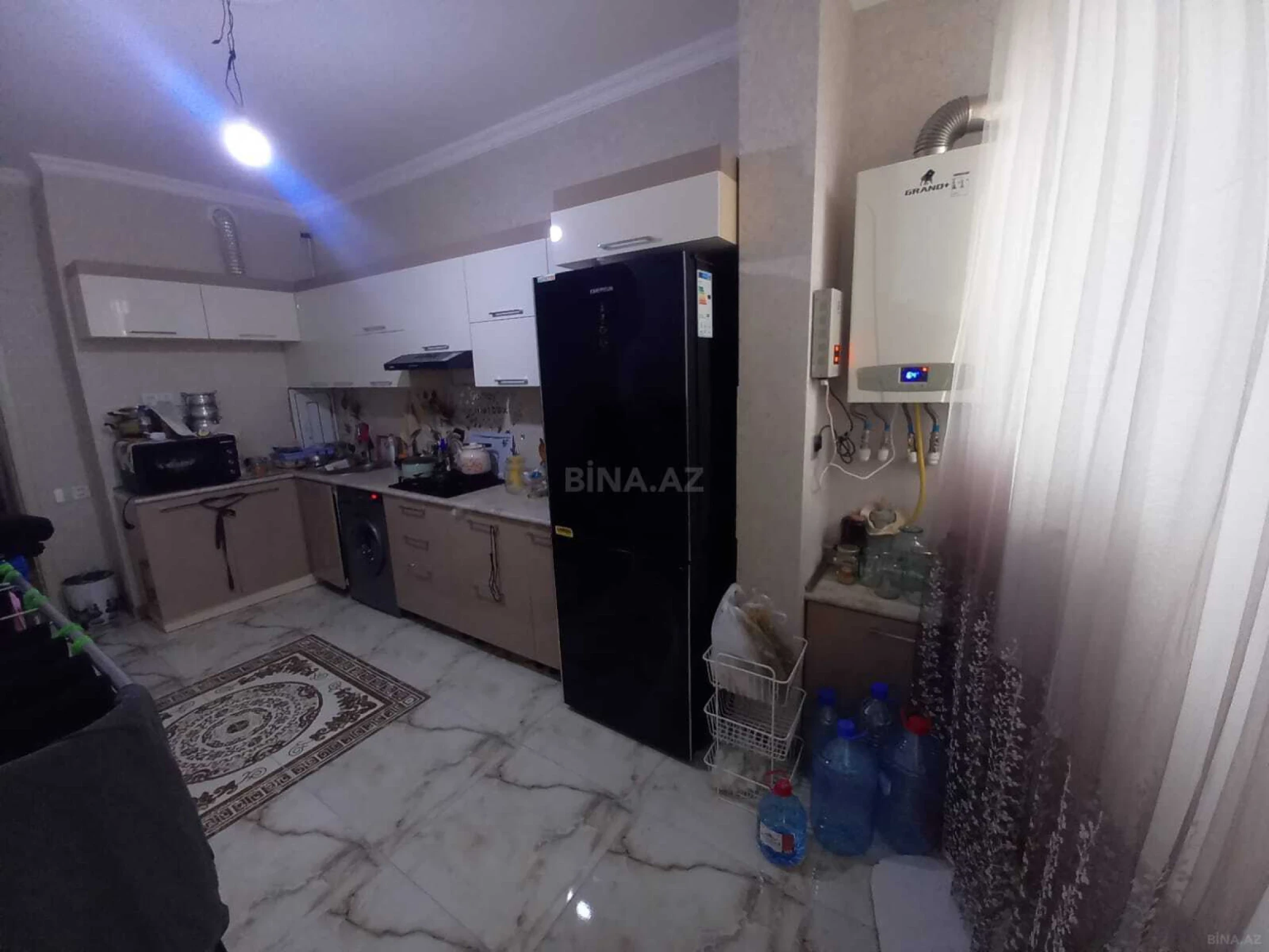 Kirayə verilir 3 otaqlı mənzil 92 m²