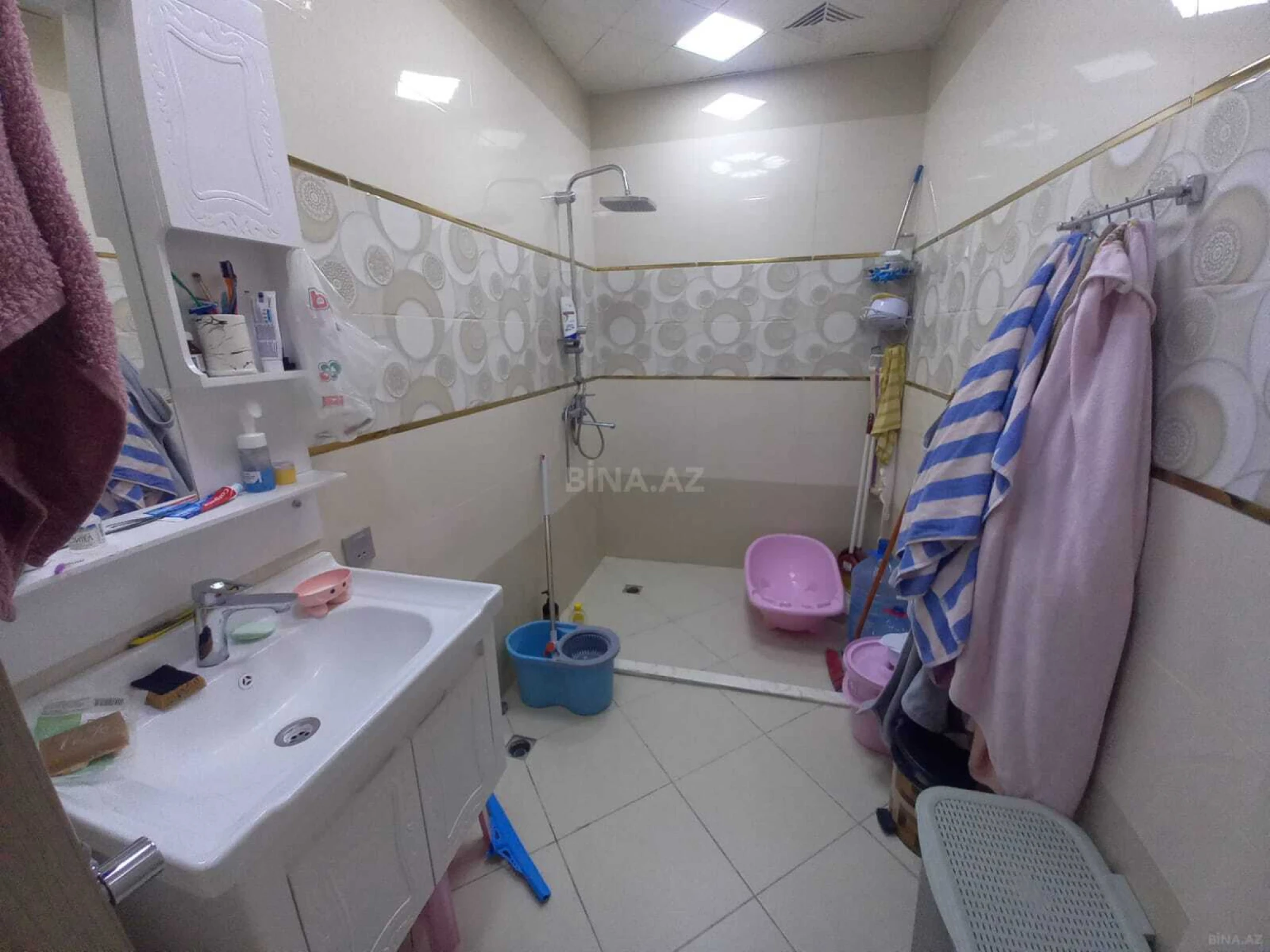 Kirayə verilir 3 otaqlı mənzil 92 m²