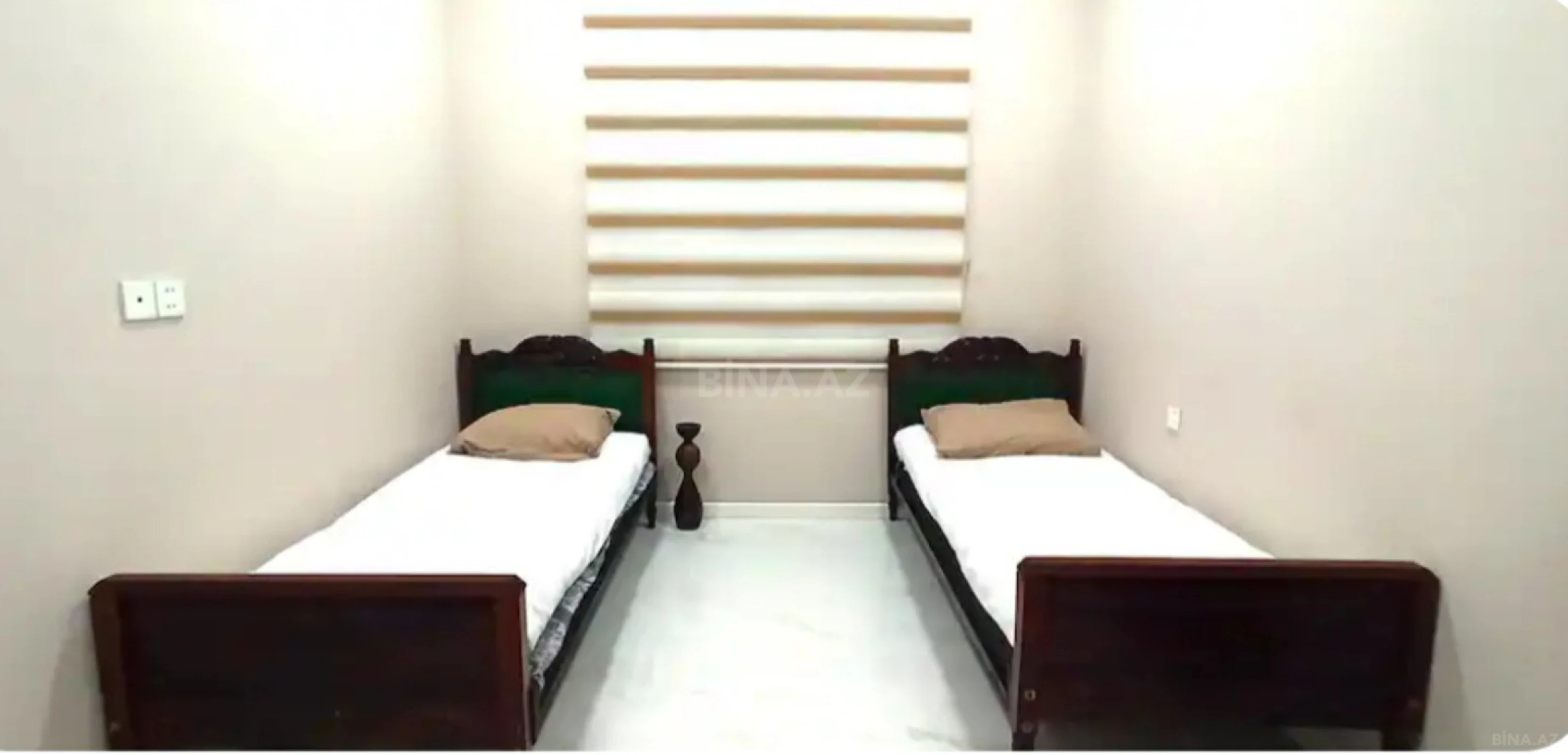 Satılır 6 otaqlı həyət evi 270 m²