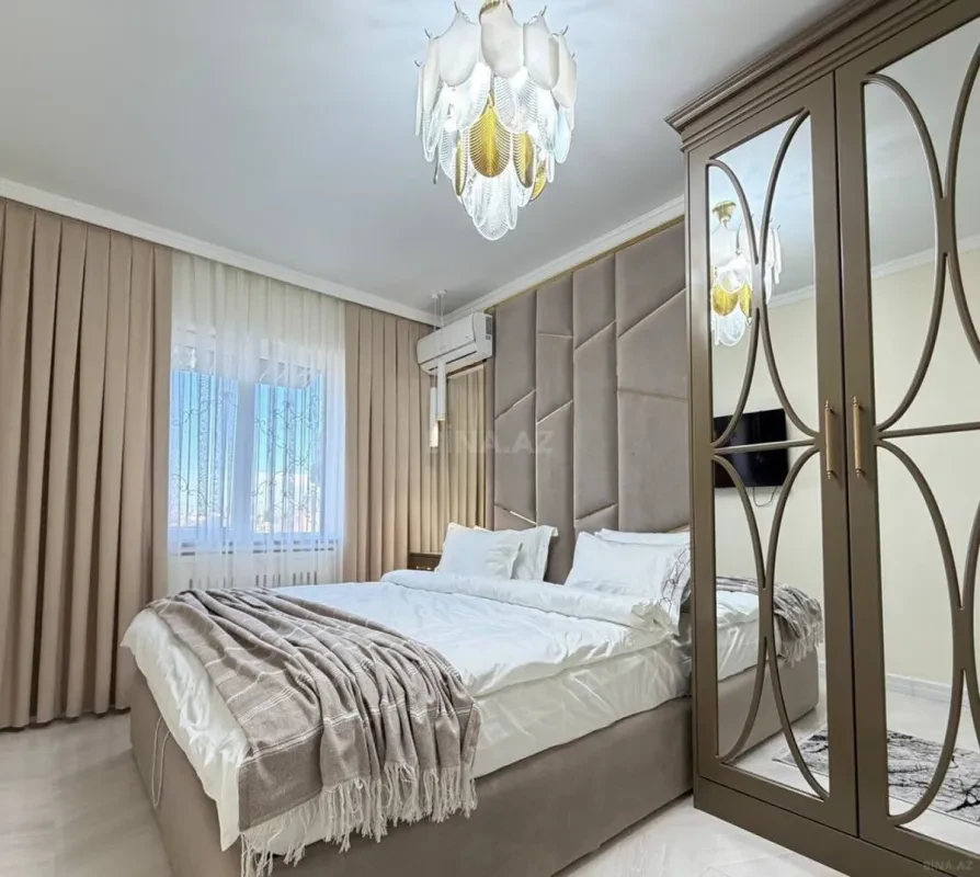 Kirayə verilir 3 otaqlı mənzil 110 m²