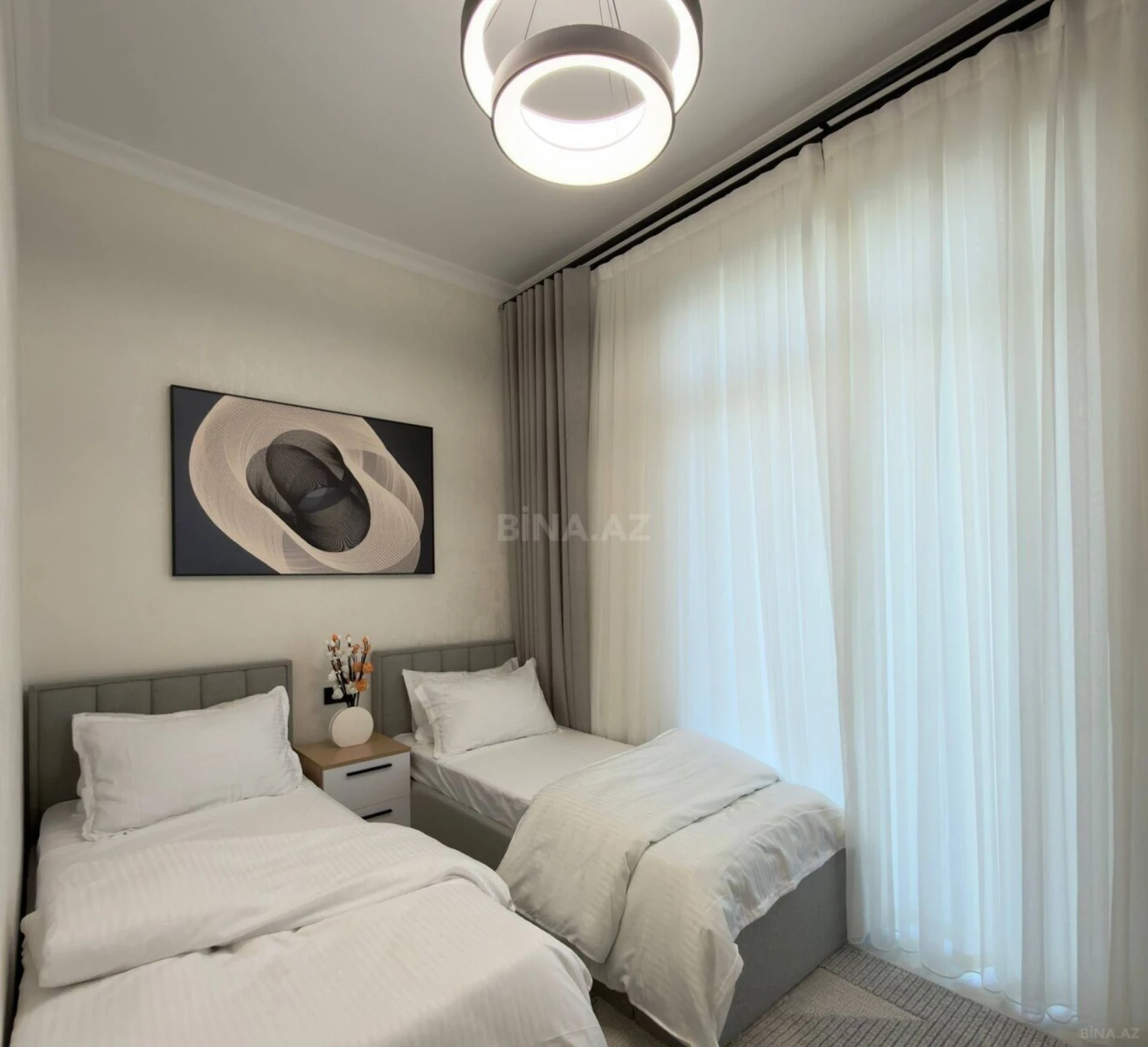 Kirayə verilir 3 otaqlı mənzil 110 m²