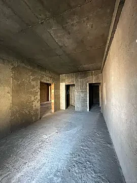 Satılır 3 otaqlı mənzil 159 m²
