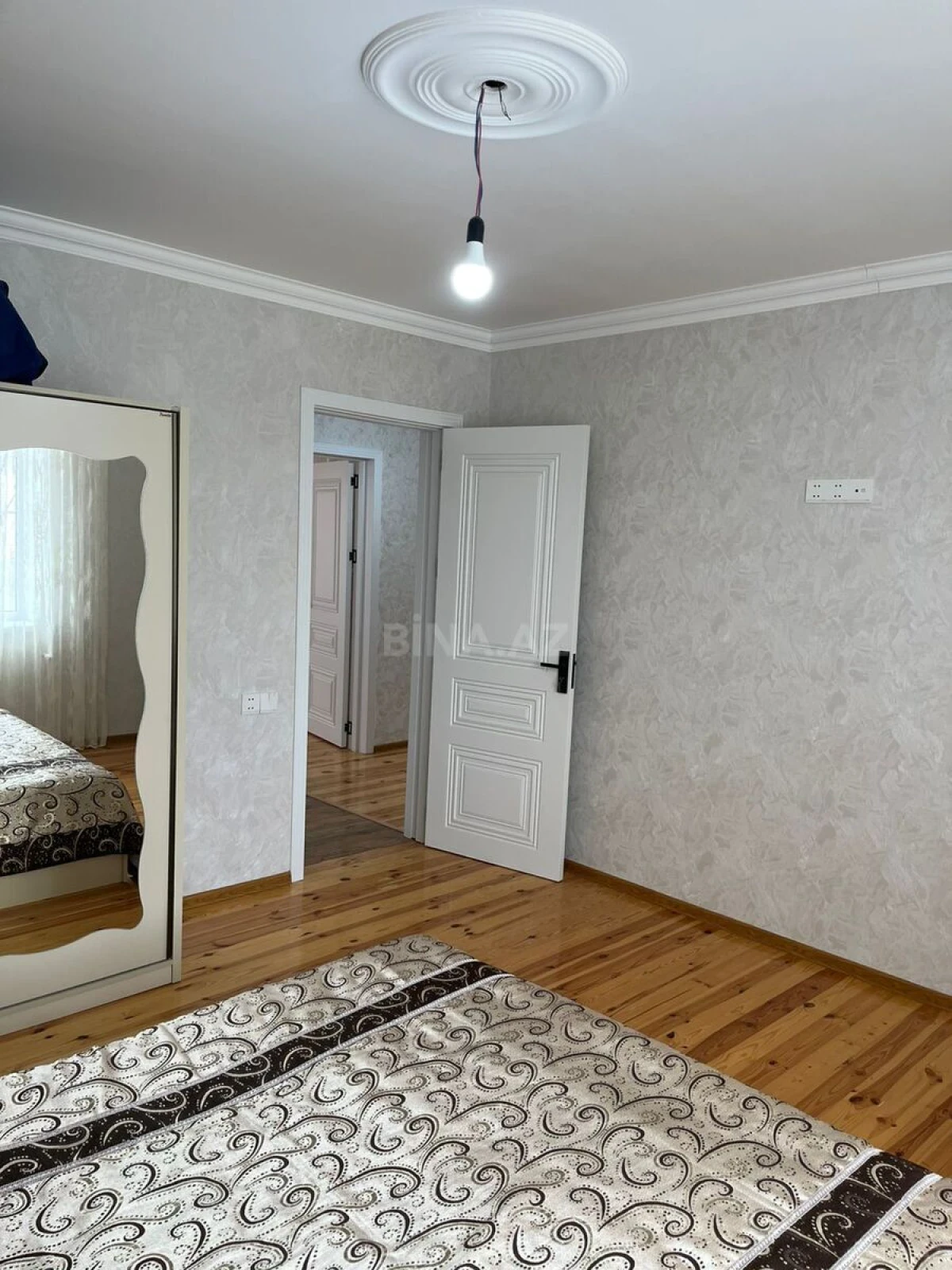 Satılır 3 otaqlı həyət evi 120 m²