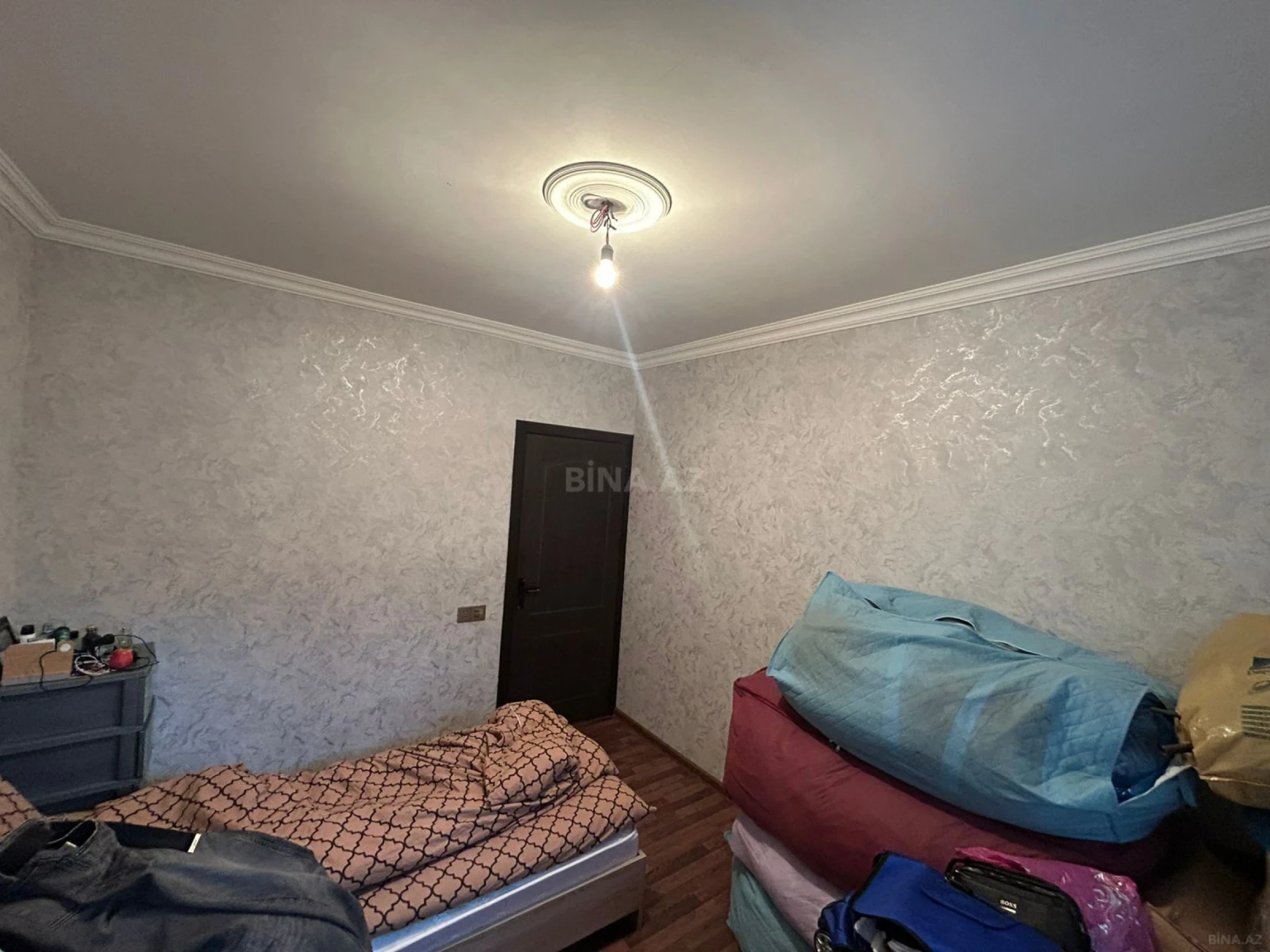Satılır 3 otaqlı mənzil 60 m²