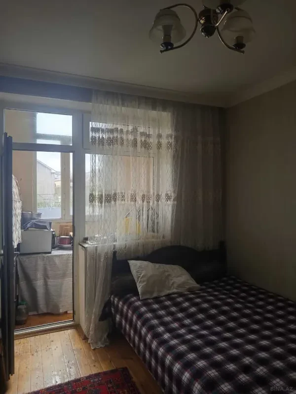 Satılır 1 otaqlı mənzil 41 m²