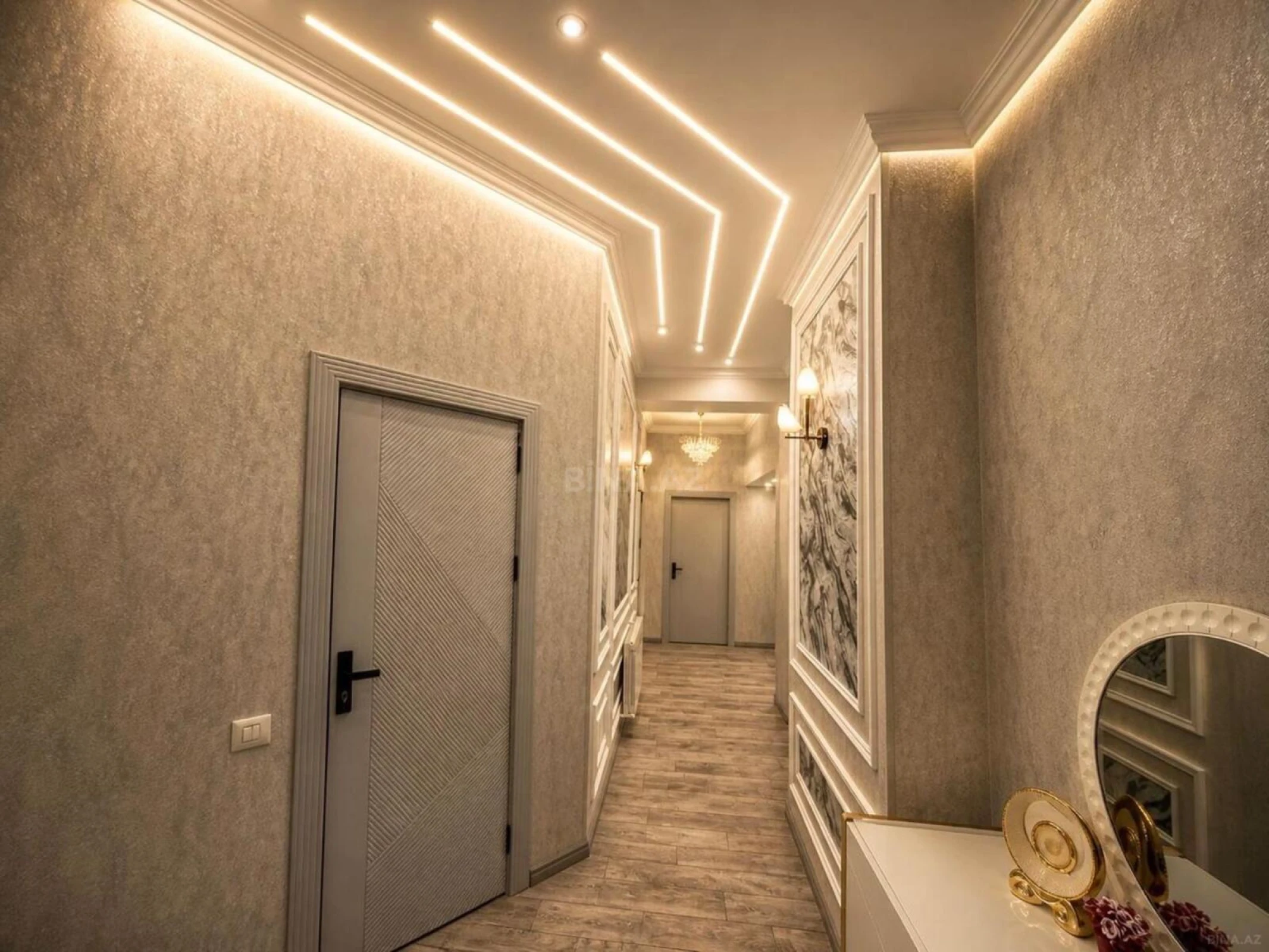 Satılır 3 otaqlı mənzil 117 m²