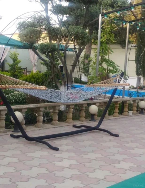 Kirayə verilir 6 otaqlı həyət evi 250 m²