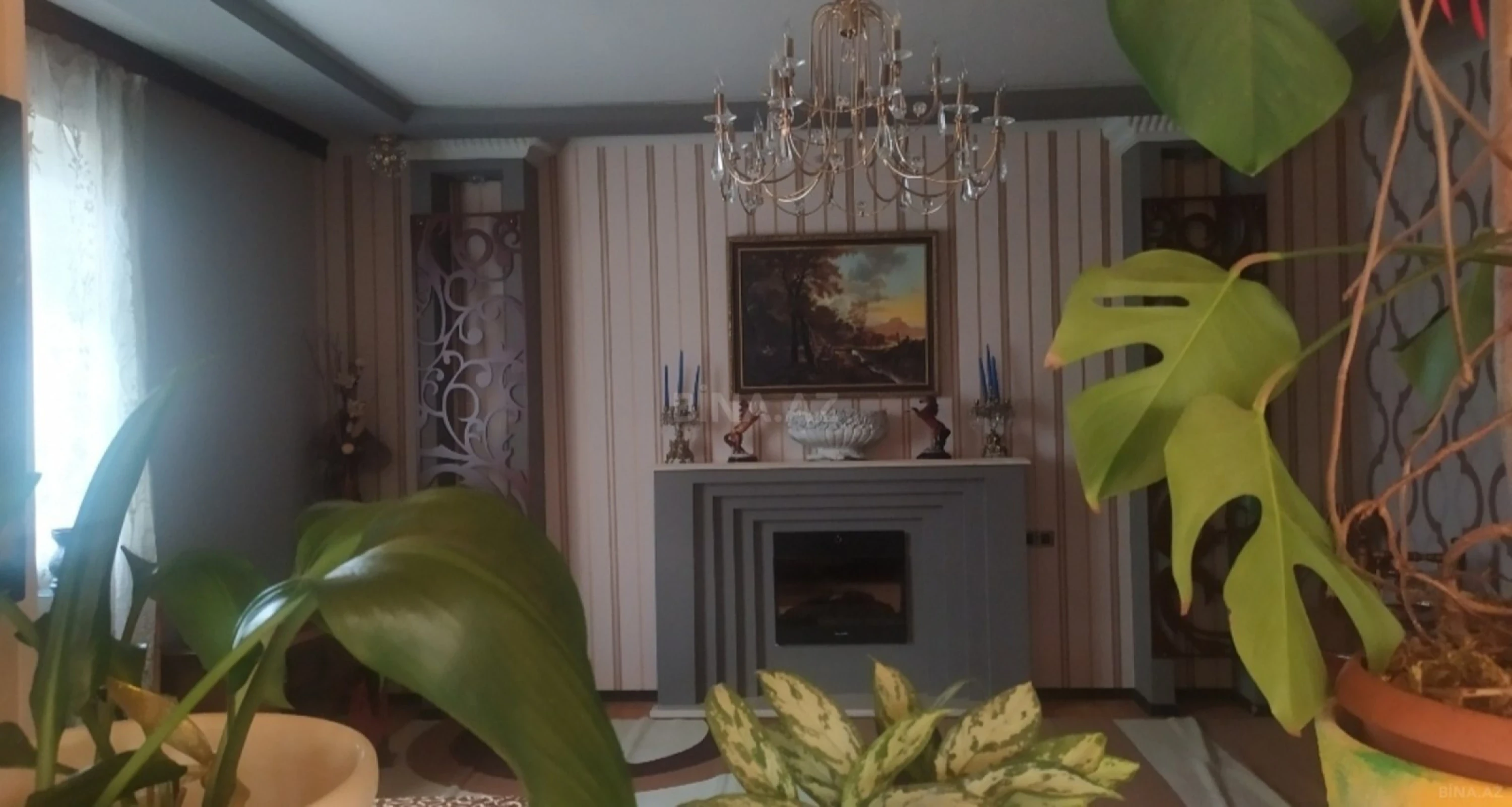 Kirayə verilir 6 otaqlı həyət evi 250 m²