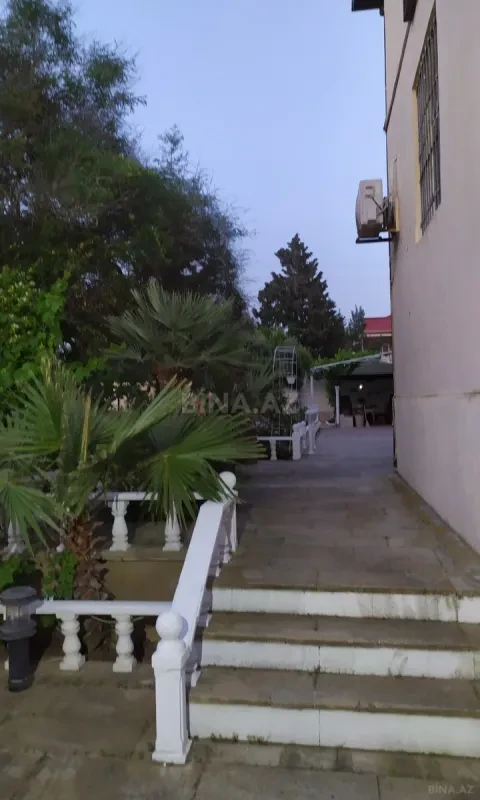 Kirayə verilir 6 otaqlı həyət evi 250 m²