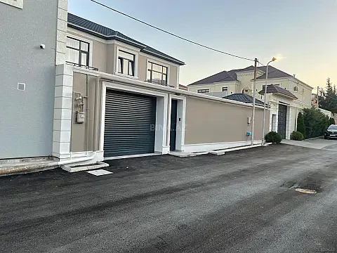 Satılır 5 otaqlı həyət evi 300 m² — Bakı, Badamdar 5 otaq 300.00 m²