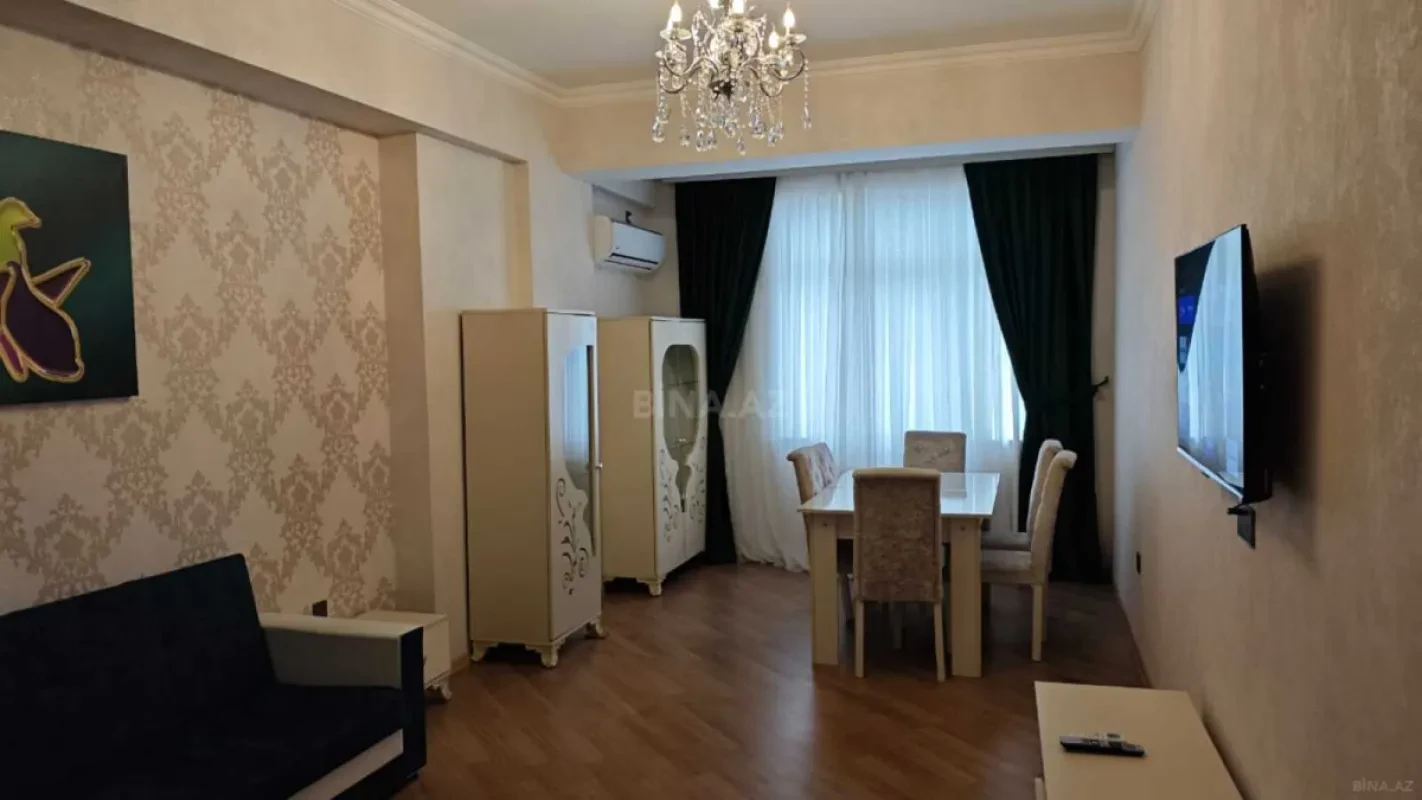 Satılır 2 otaqlı mənzil 103 m²