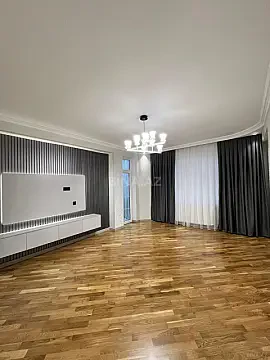 Satılır 3 otaqlı mənzil 95 m² — Bakı, Həzi Aslanov qəs. 3 otaq 95.00 m²