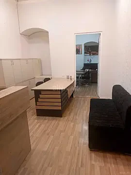 Kirayə verilir 3 otaqlı ofis 60 m²
