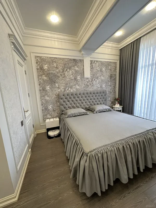 Satılır 3 otaqlı mənzil 110 m²