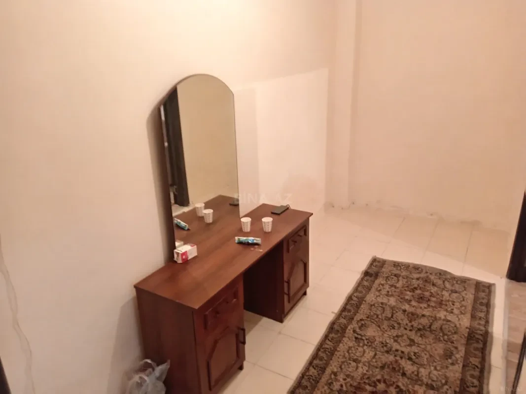 Kirayə verilir 2 otaqlı mənzil 50 m²