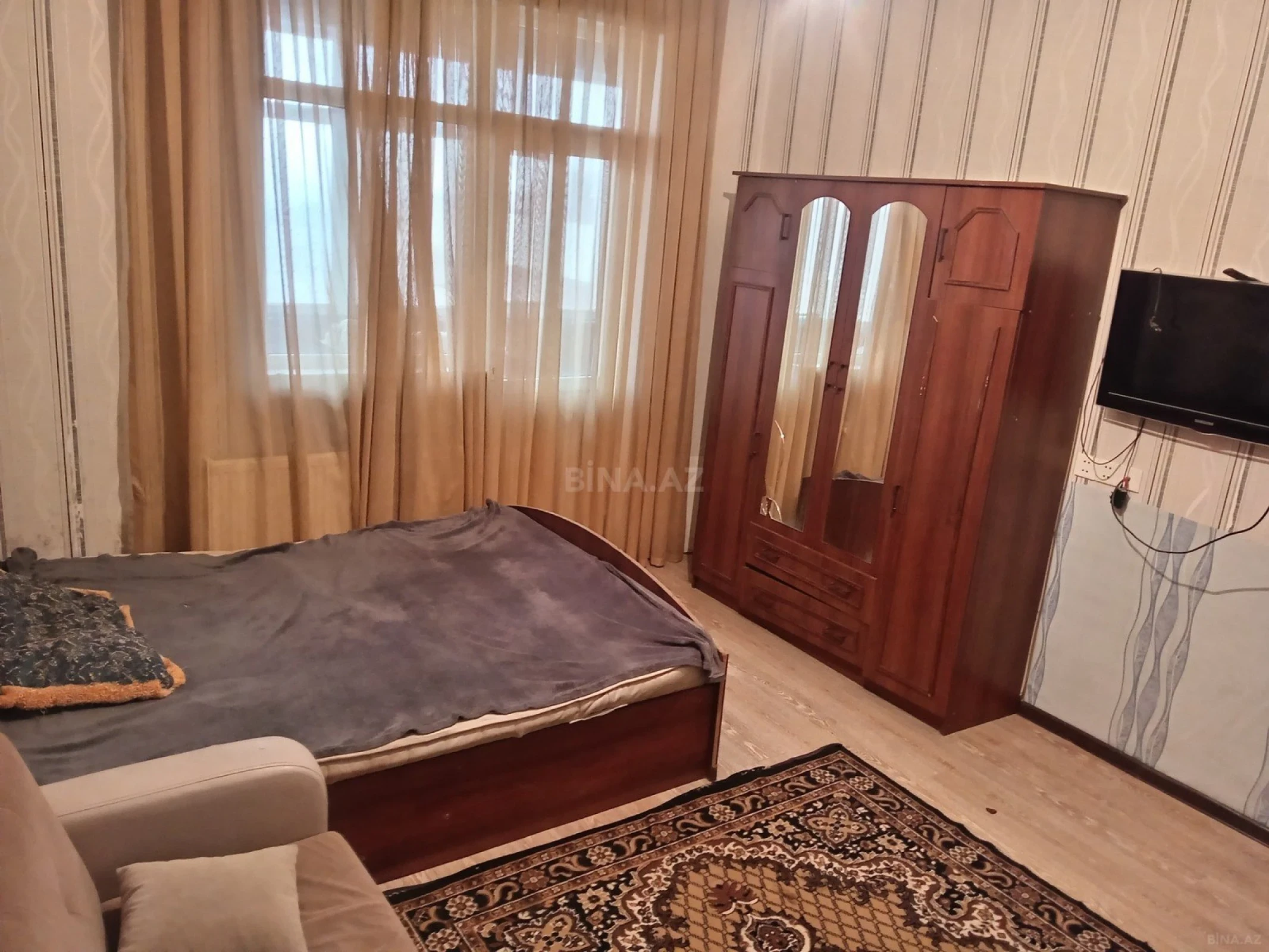 Kirayə verilir 2 otaqlı mənzil 50 m²
