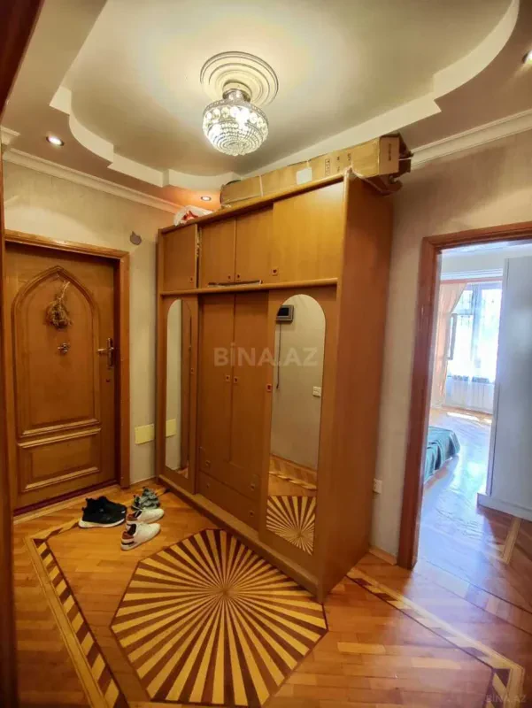 Satılır 3 otaqlı mənzil 90 m²