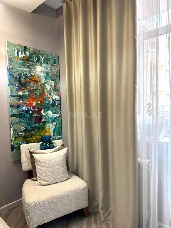 Satılır 2 otaqlı mənzil 85 m²